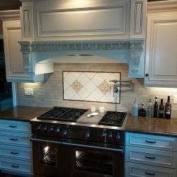 Brea Orange County custom kitchen cabinets, backsplash and hood